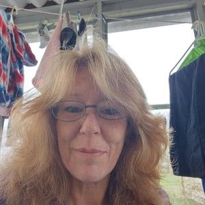 Meet your Posher, Edna